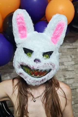 Tüylü Tavşan Maskesi Cadılar Bayramı Halloween Maskesi Korkunç Katil Tüylü Tavşan Maske