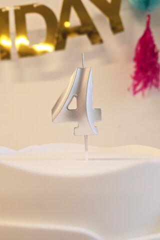 4 Yaş Gümüş Mum Rakam Pasta Mumu Yaş Mum Gümüş Renk