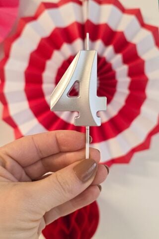 4 Yaş Gümüş Mum Rakam Pasta Mumu Yaş Mum Gümüş Renk