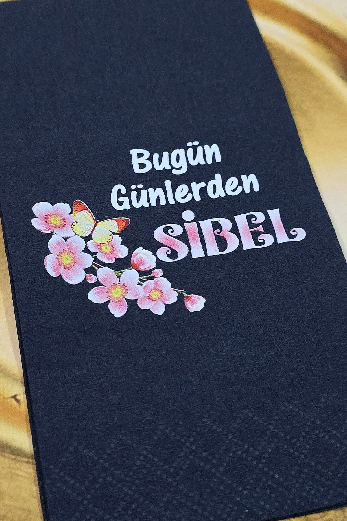 Pembe Çiçekler Konsept Baskılı Siyah Peçete