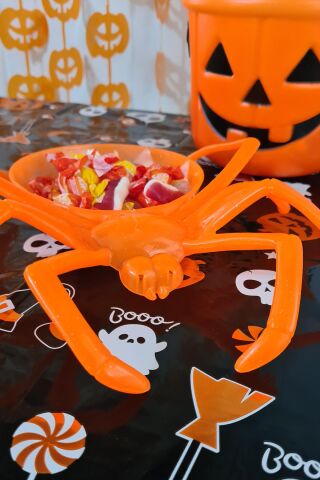 Örümcek Şeklinde Tabak Şekerlik Halloween Süsleri Cadılar Bayramı Masa Süsleri