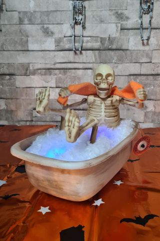 Halloween Sesli Hareketli Küvette İskelet Cadılar Bayramı Hareketli Süs