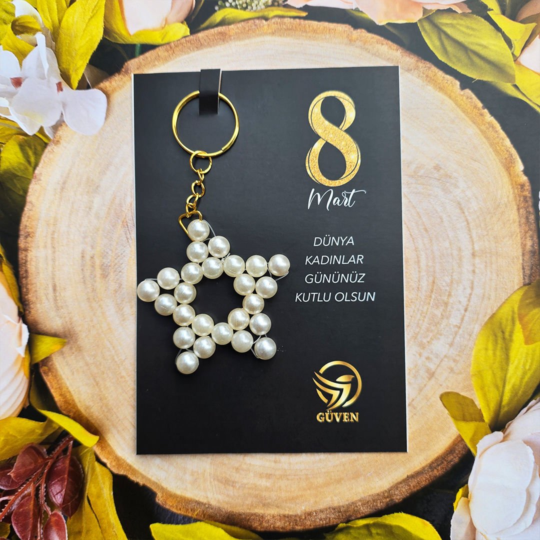 8 Mart Kadınlar Günü Siyah Gold Kartlı Yıldız Şeklinde Anahtarlık Hediyelik