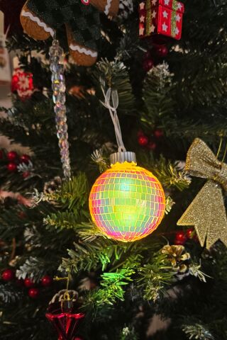 Işıklı Disko Topu Yılbaşı Ağacı Süsü