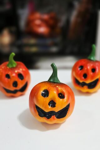 Halloween Gülen Surat Balkabağı Figür Süs 7cm - 3 Lü Set Cadılar Bayramı Kabak Figür Masa Süsleri 3 Adet