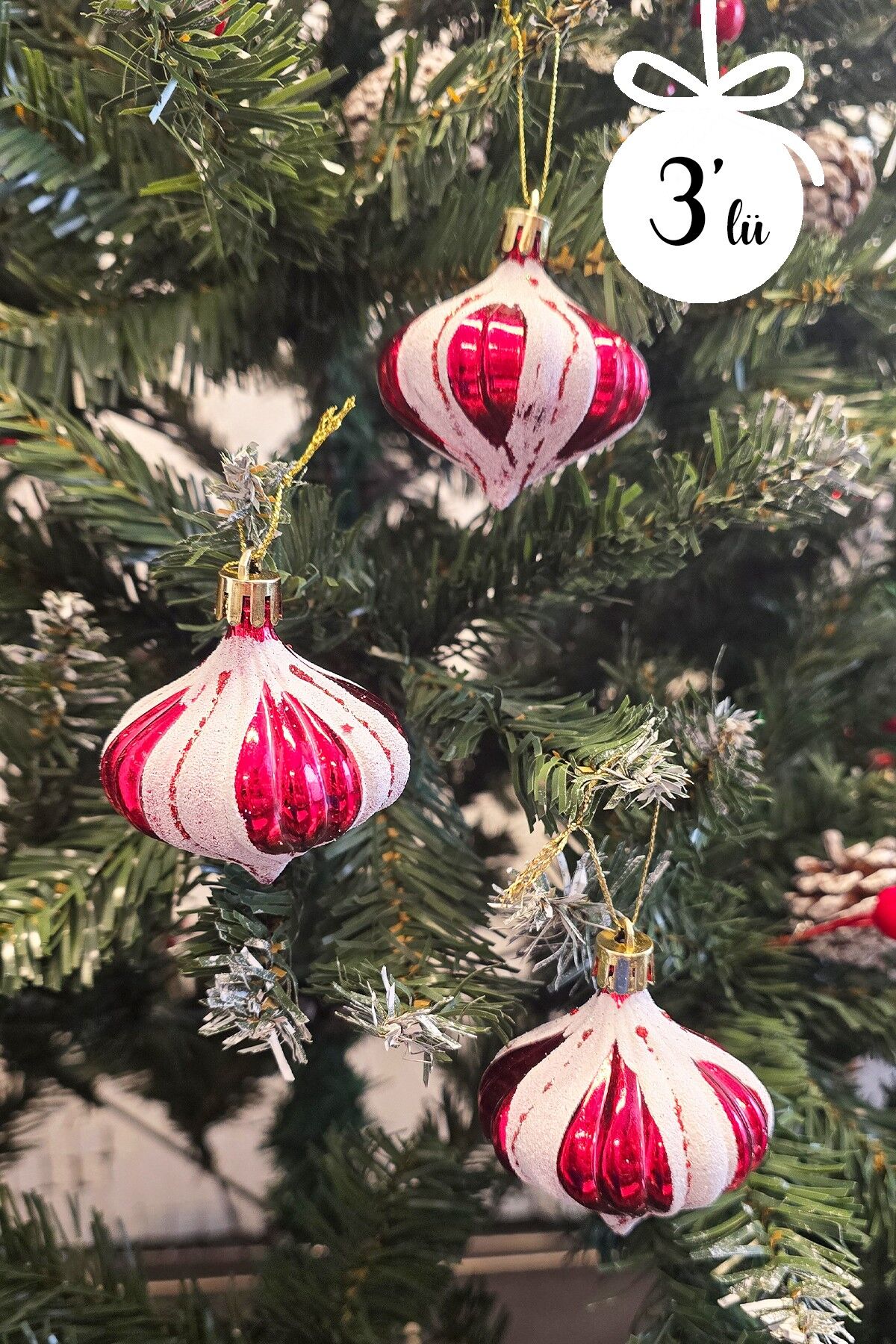 Kırmızı Beyaz Bombeli Toplar Yılbaşı Ağaç Süsü 3lü Paket Çam Ağacı Süsleri