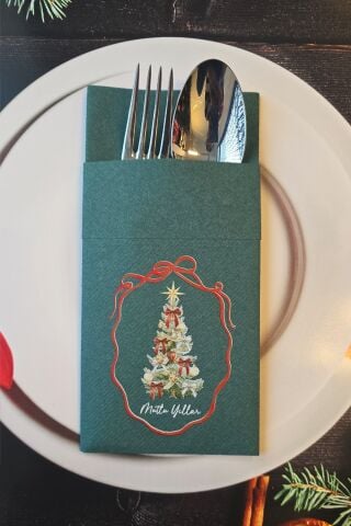 Kumaş Dokulu Yeşil Fiyonk Detaylı Yılbaşı Ağacı Baskılı Cepli Yılbaşı Peçetesi 6lı Paket