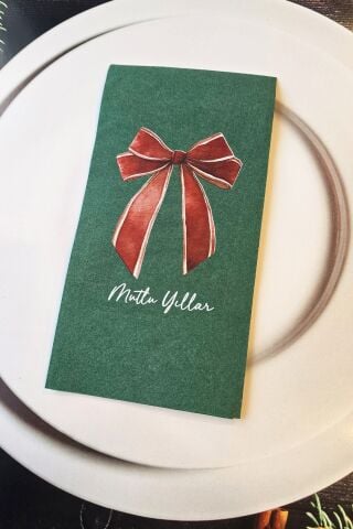 Zarif Fiyonk Tasarım Baskılı Yeşil Yılbaşı Peçetesi 12li Paket