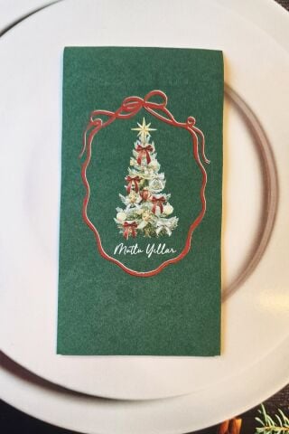 Fiyonk Detay Yılbaşı Ağacı Baskılı Yeşil Yılbaşı Peçetesi 12li Paket Yeşil Peçete