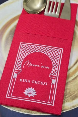 Kumaş Dokulu Cepli Kırmızı Peçete Etnik Çerçeveli Kına Konsept