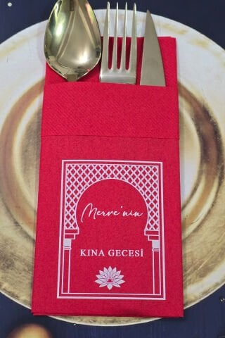 Kumaş Dokulu Cepli Kırmızı Peçete Etnik Çerçeveli Kına Konsept