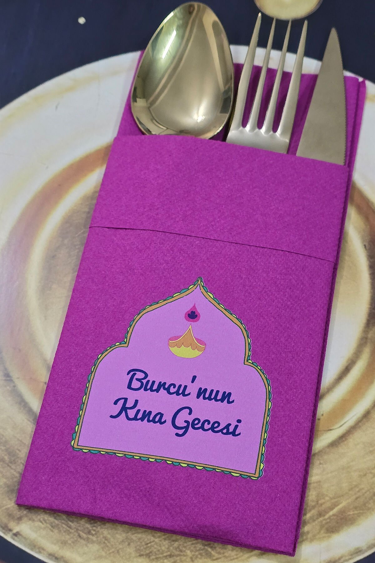 Kumaş Dokulu Cepli Fuşya Peçete Kına Konsept