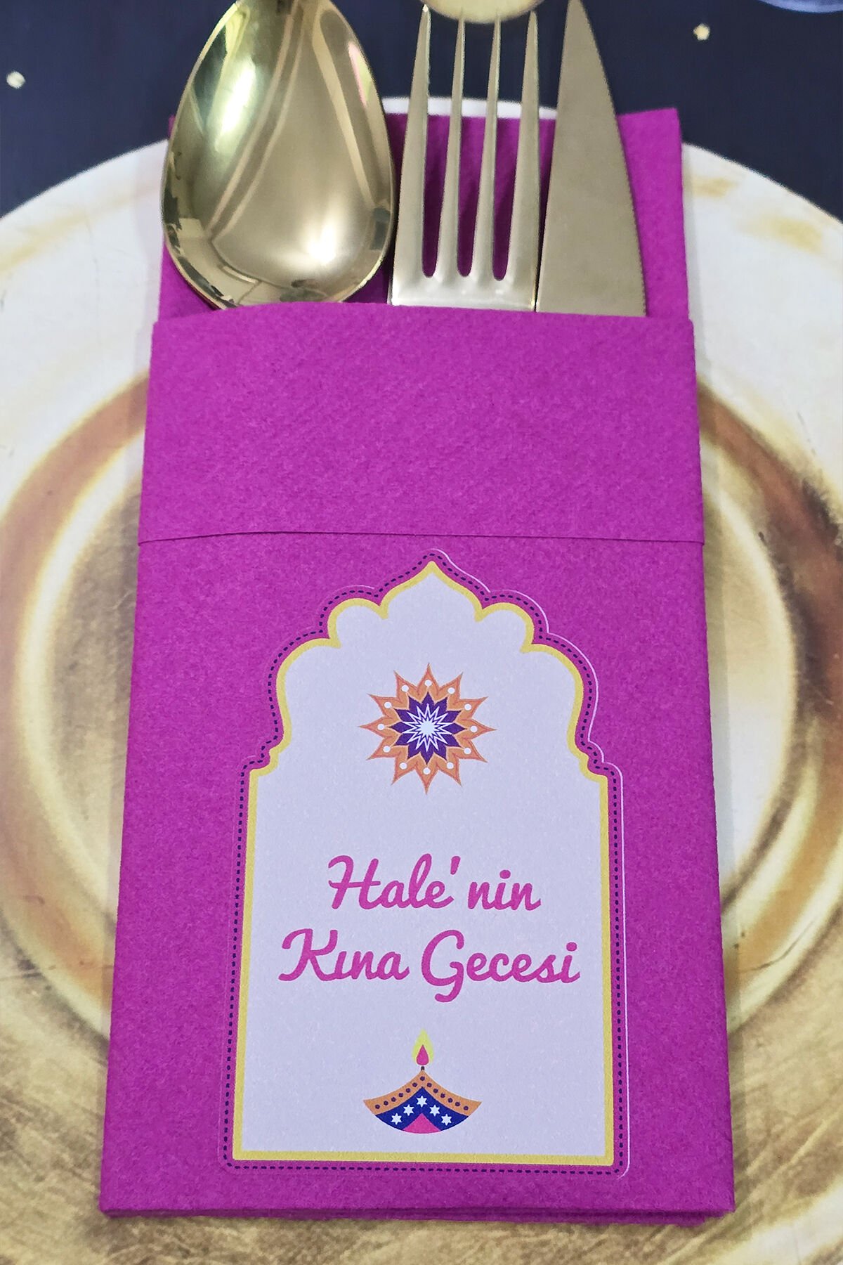 Kumaş Dokulu Cepli Fuşya Peçete Etnik Desen Kına Konsept