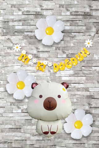 Kapibara Konsept Papatyalı Doğum Günü Balon Seti Banner ve Papatya Balonlu Capybara Balon Seti