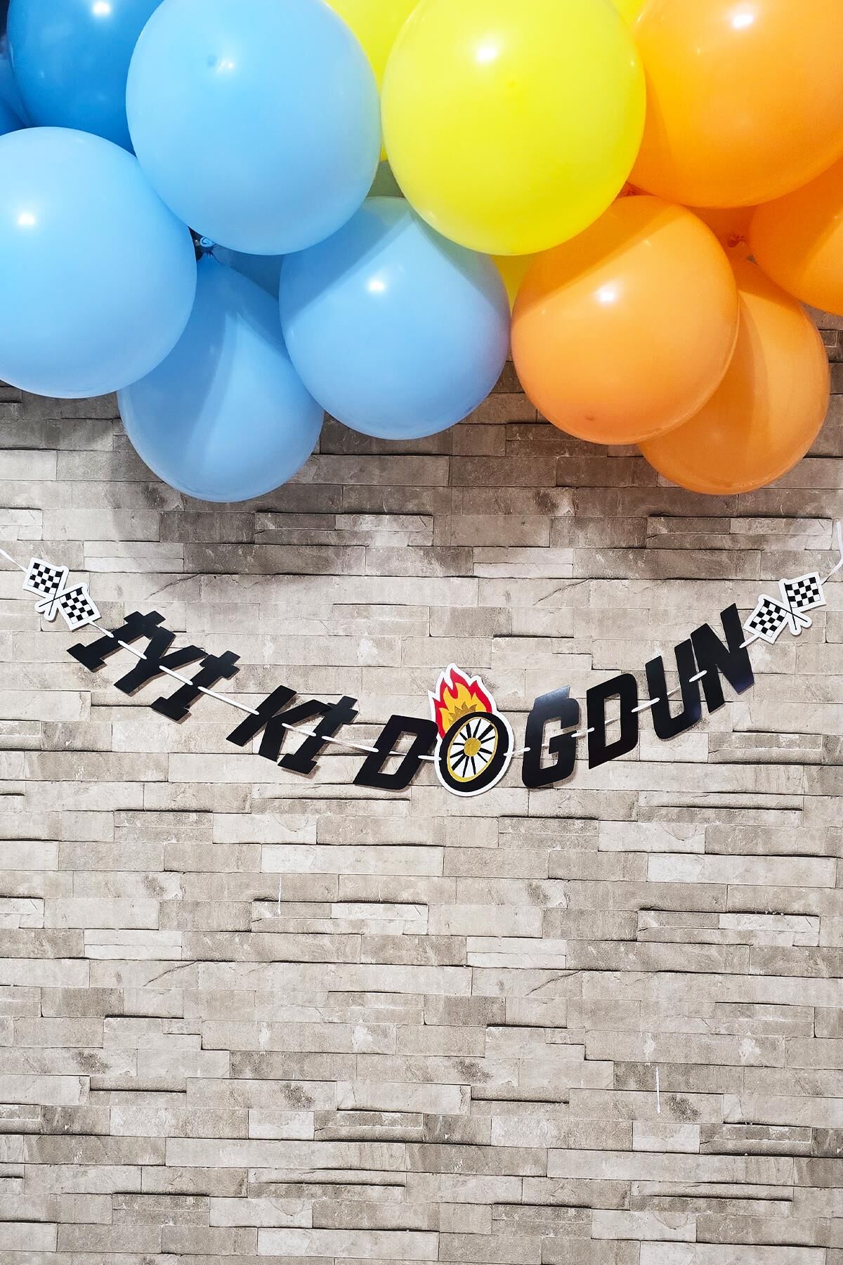 Yarış Araba Tema Doğum Günü İyi Ki Doğdun Banner Kalın Kart Uzun Banner