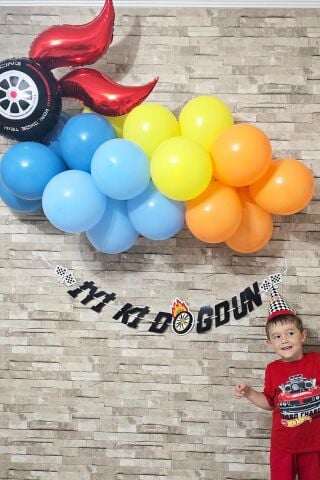 Yarış Araba Tema Doğum Günü İyi Ki Doğdun Banner Kalın Kart Uzun Banner