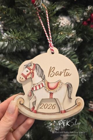 İsme Özel Sallanan At Figürlü İsimli Yılbaşı Ağaç Süsü