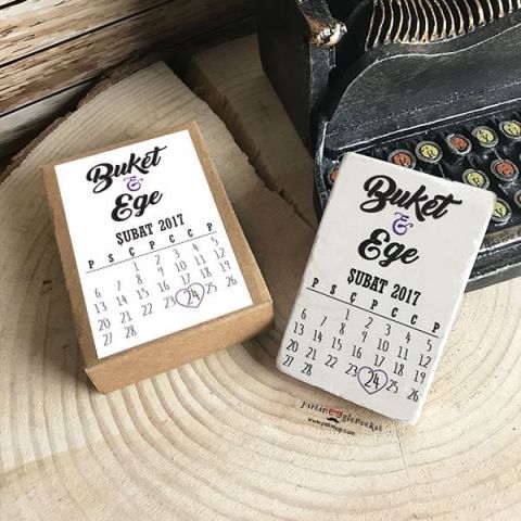 Tarihli Takvim Konsept Baskılı Taş Magnet Kutusuz