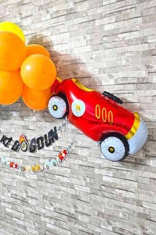 Yarış Arabaları Tema Doğum Günü Balon Zinciri Seti Fon Perdeli Doğum Günü Süsleme Seti