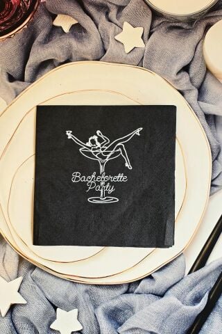 Kadehte Kız Bekarlığa Veda Kare Siyah Peçete 12li Paket