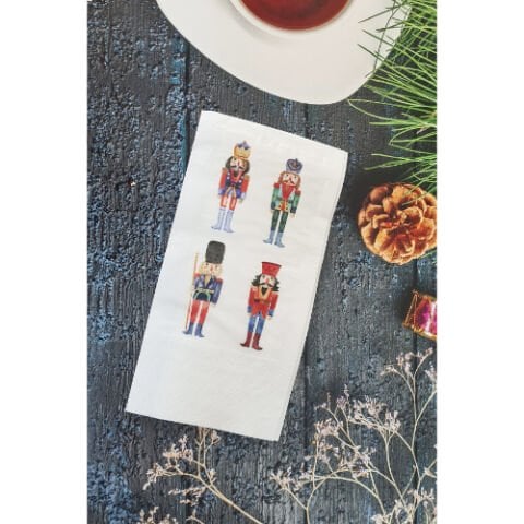 Fındıkkıran Askerleri Yılbaşı Masası Sunum Peçetesi