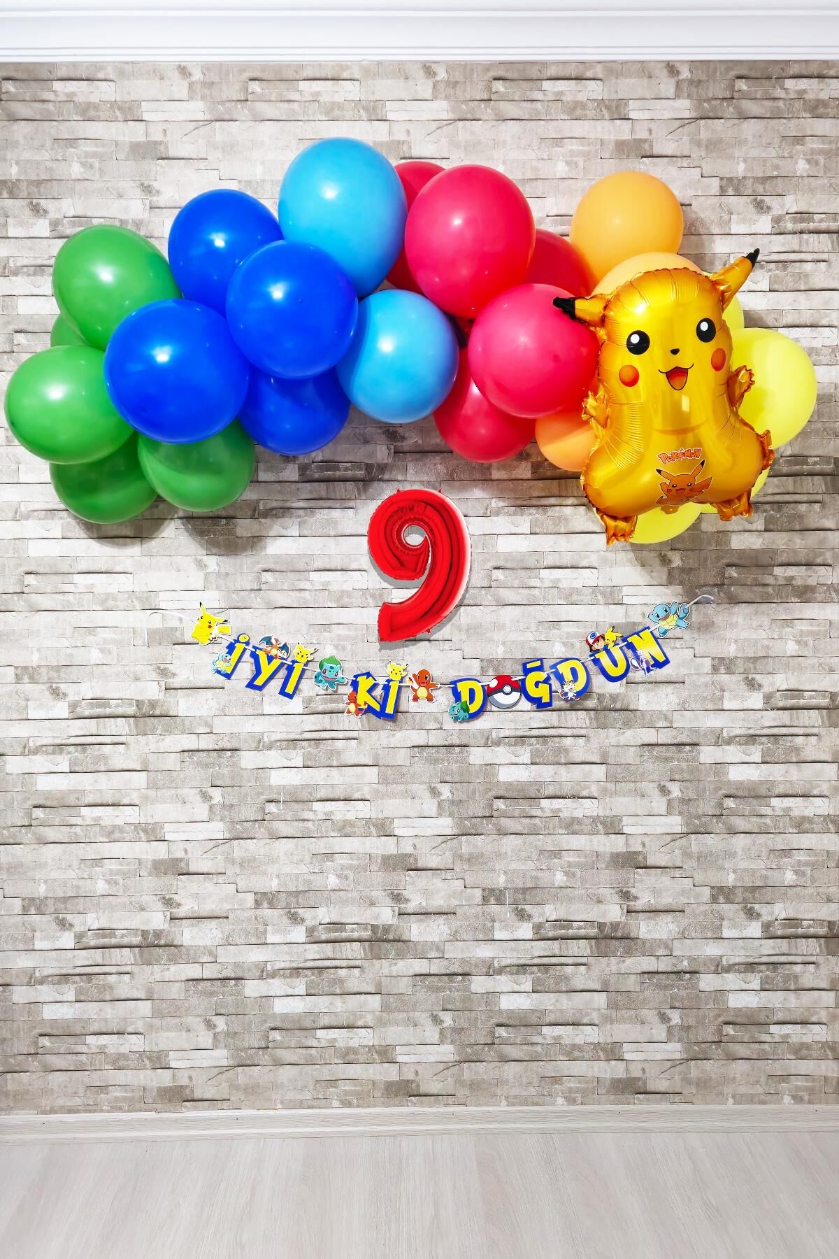 Pokemon Temalı Doğum Günü Parti Seti Yaş Balonlu Bannerlı Pokemon Doğum Günü Süsleme Seti 9