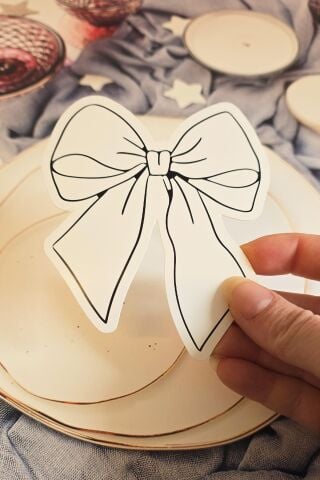 Siyah Beyaz Fiyonk Şekilli İsim Kartı Masa İsimliği Fiyonk Şekilli İsimlik 12li