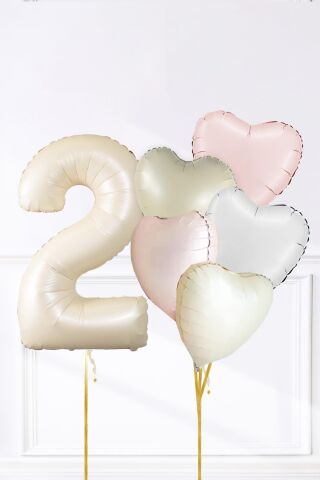 Saten Pembe Beyaz Retro Krem Renkler Kalp ve Yaş Rakamlı Doğum Günü Balon Seti