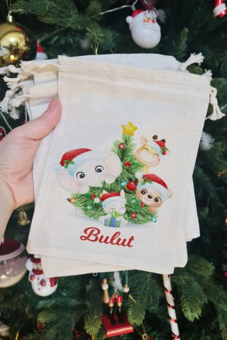 Yılbaşı Ağacı ve Sevimli Hayvanlar İsme Özel Yılbaşı Hediye Kesesi