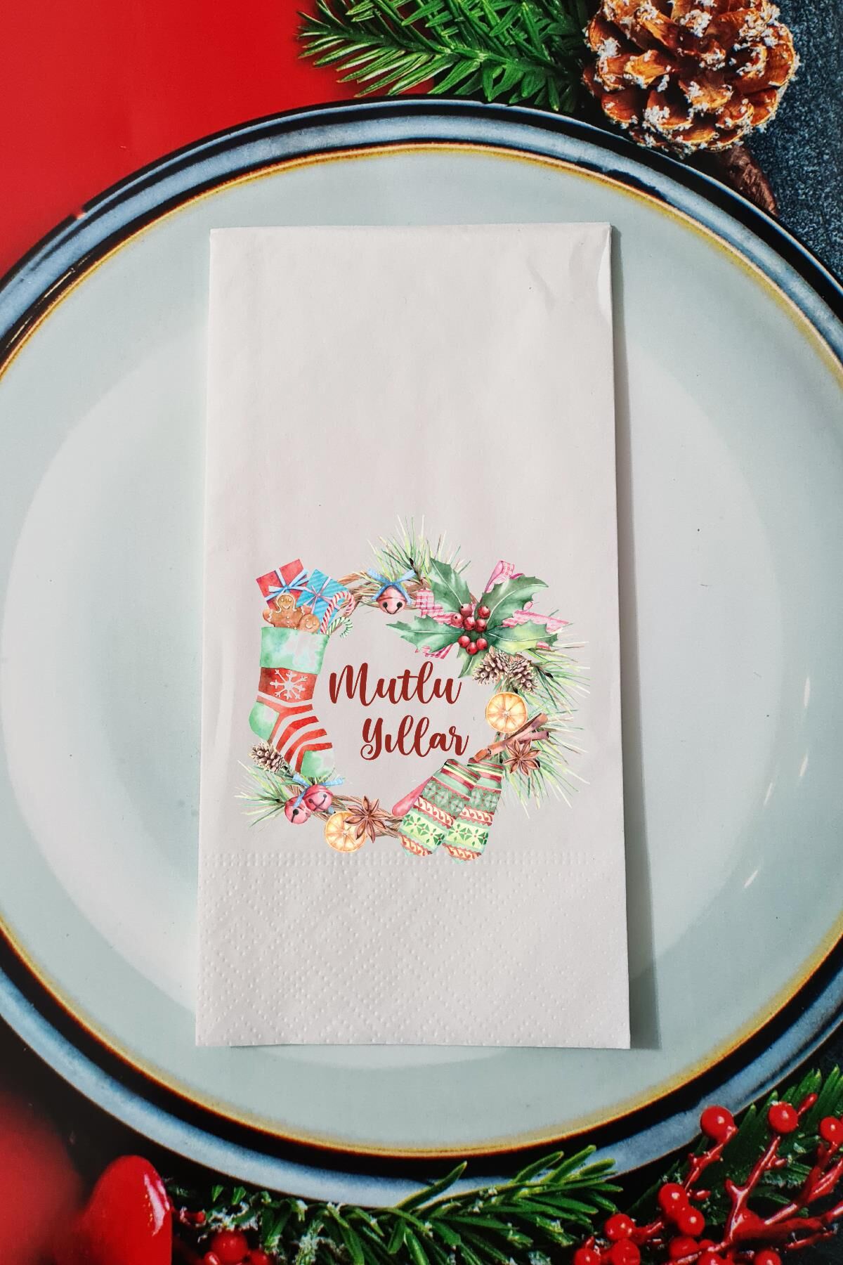 Yılbaşı Çelengi Mutlu Yıllar Yazılı Yılbaşı Sunum Peçetesi