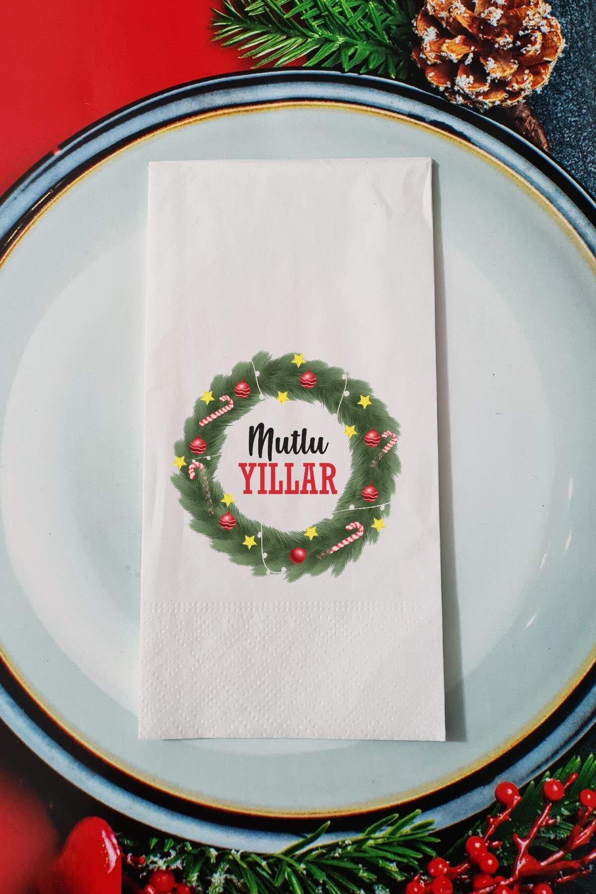 Yılbaşı Çelengi Mutlu Yıllar Yazılı Yılbaşı Sunum Peçetesi