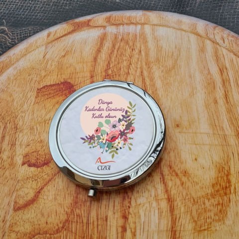 8 Mart Kadınlar Günü Hediyesi Ayna Firma Logolu