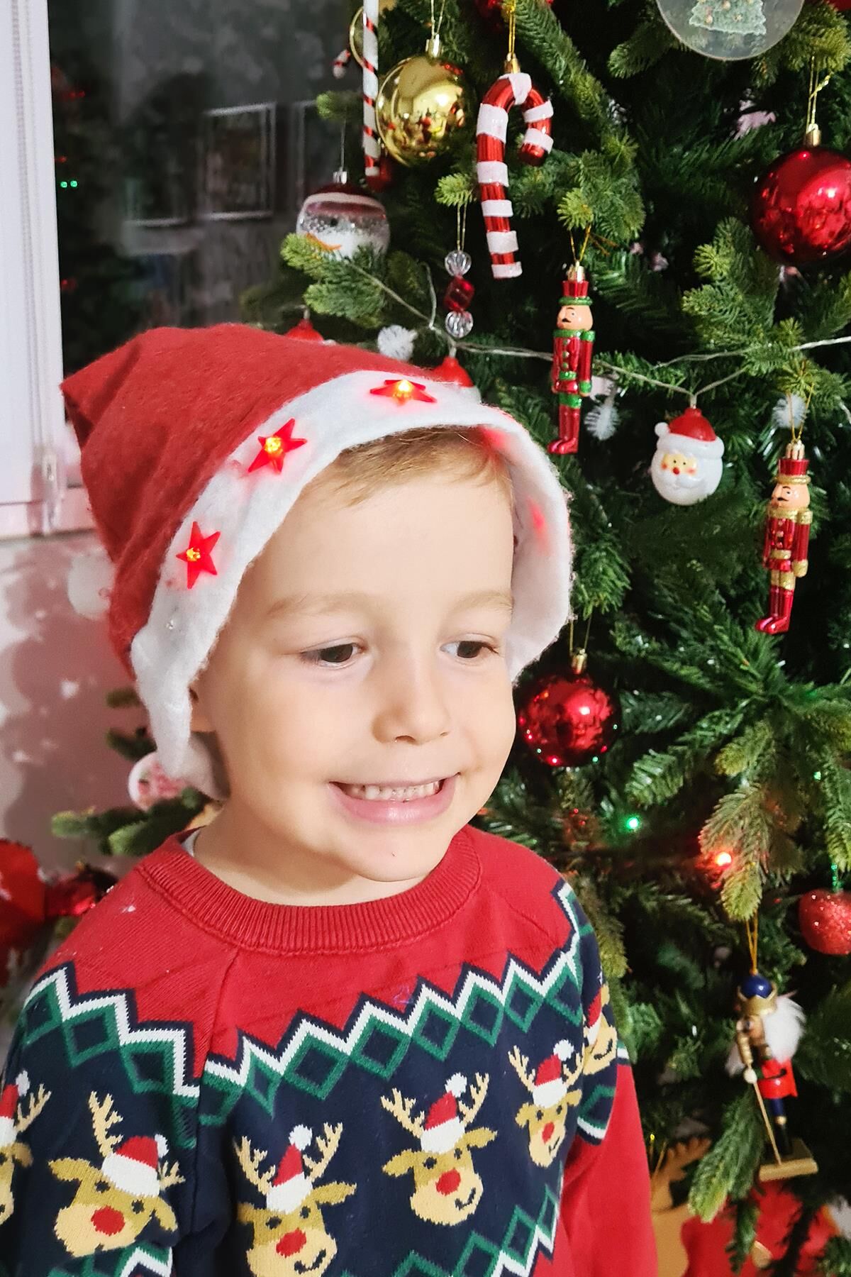 Işıklı Yılbaşı Şapkası Kırmızı Pamuklu 3 Programlı Işıklı Yeni Yıl Şapkası