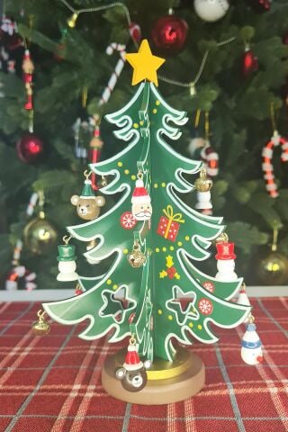 Yılbaşı Dekor Obje Süslemeli Yılbaşı Ağaçı Süs 24 cm Ahşap Yılbaşı Masa Üstü Dekor Ağacı